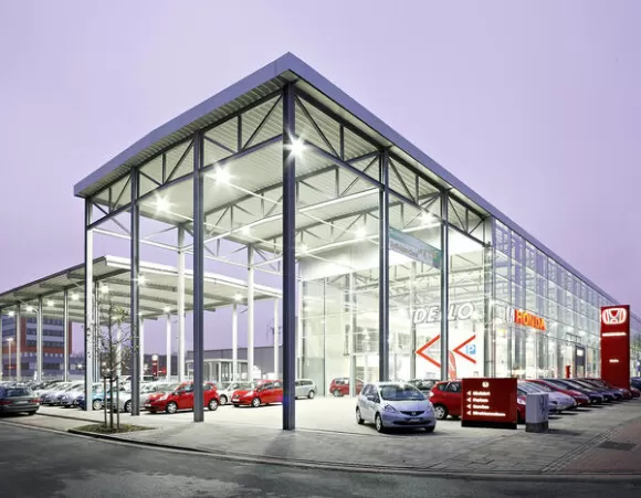 Автосалоны Автосалоны